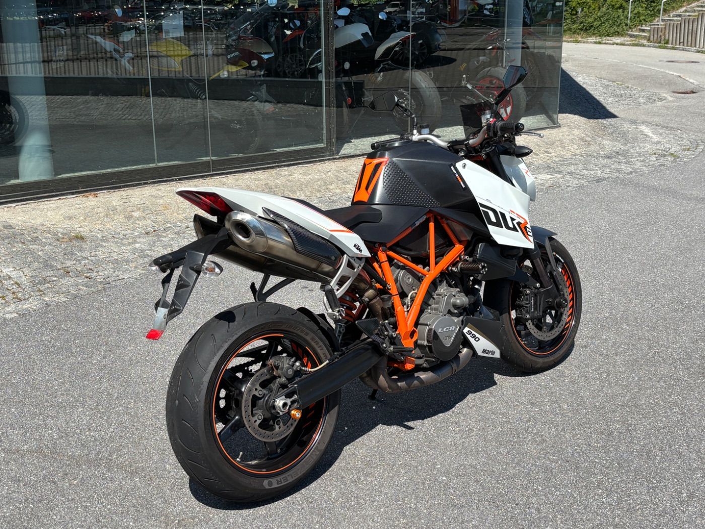 Fahrzeugabbildung KTM 990 Super Duke R