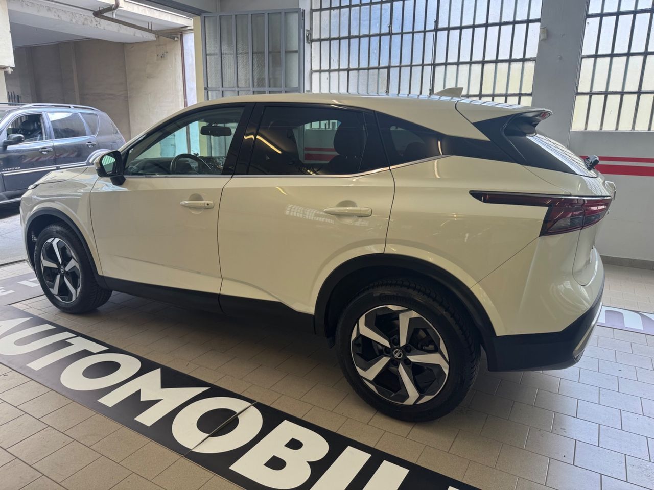 Nissan Qashqai MHEV 158 CV Xtronic N-Connecta imagem 2