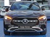 Mercedes-Benz GLA 200 Progressive +Panorama+360°Kam+Distronic+ - Mercedes-Benz GLA 200 Jahreswagen