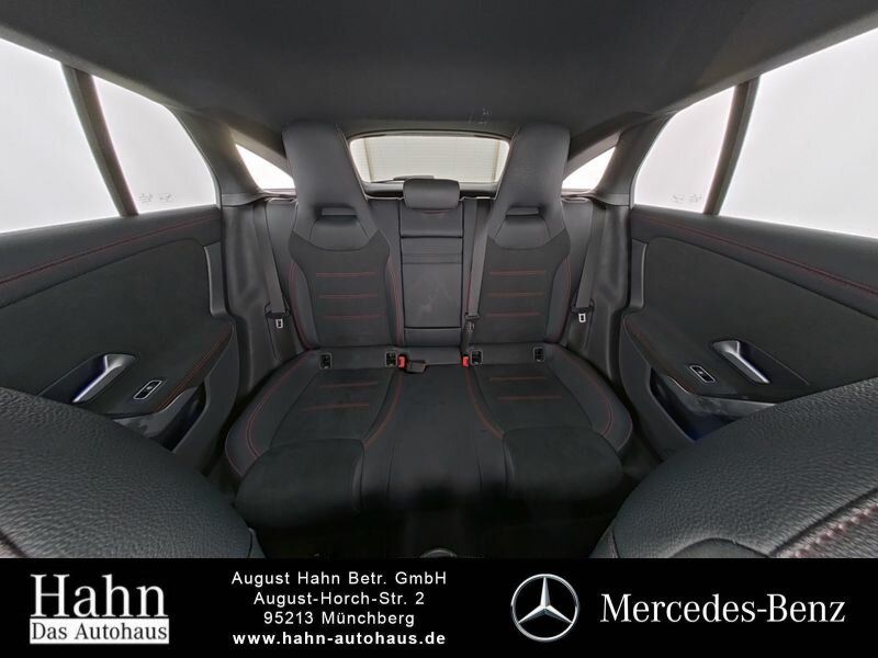 Fahrzeugabbildung Mercedes-Benz CLA 200 Shooting Brake AMG/NIGHT/LED/AHK/KAM./..