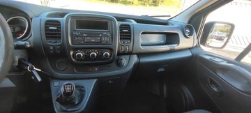 Renault Trafic - 11