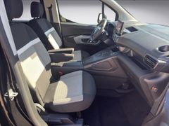 Fahrzeugabbildung Citroën Berlingo 1.5 Max XL HDI 130 EAT8 NAVI Kamera