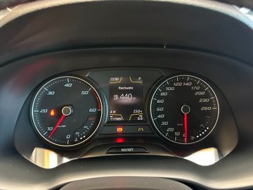MYAUTOCENTER – Gebraucht- und Jahreswagen mit Werkstattservice in Pfaffenhofen Seat Ateca *Tempo*Navi*Keyless*