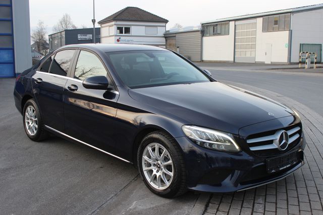 Mercedes-Benz C 180d Lim/Leder/Navi/PDC/Kamera/LED/1Hand