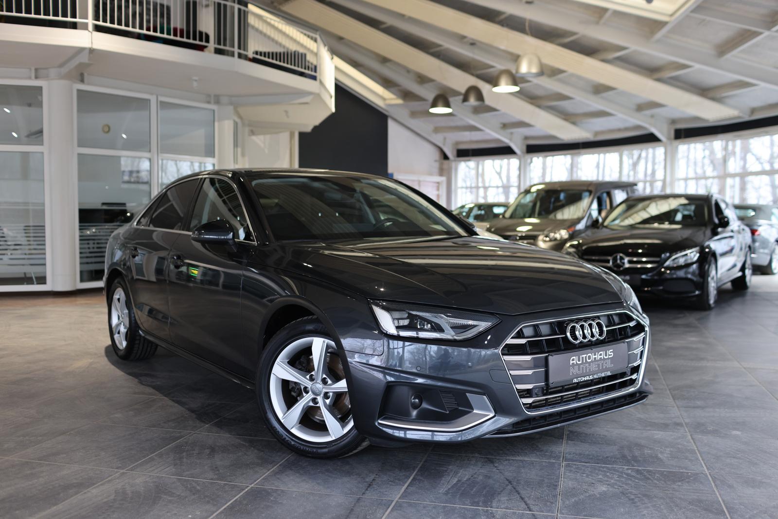 Audi A4 35 TFSI ADVANCED SIDE ASSIST