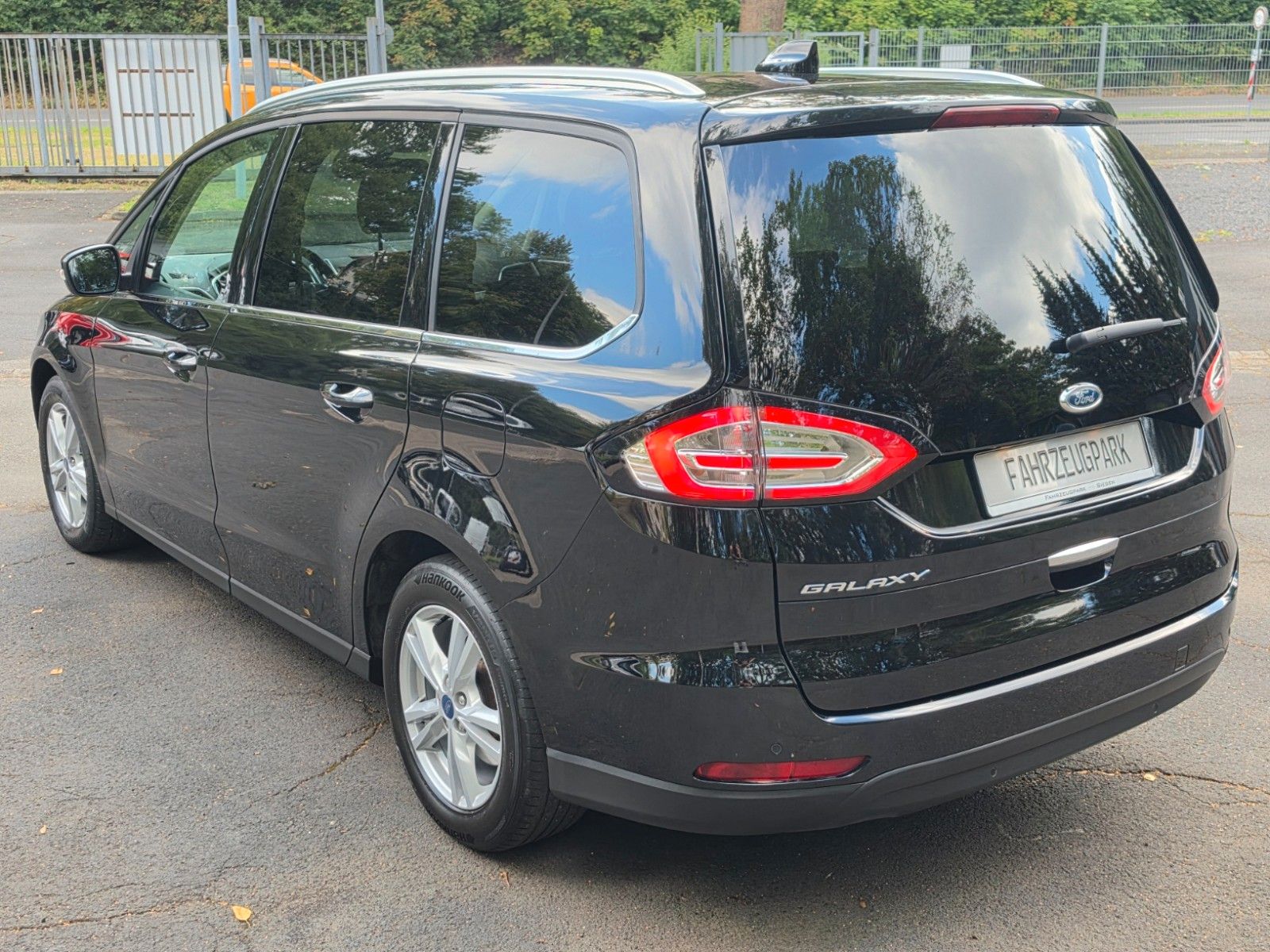 Ford Galaxy Titanium