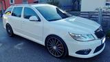 Skoda Octavia 2.0 TFSI DSG Combi RS - Motor 66.000 km - Skoda Octavia: TFSI