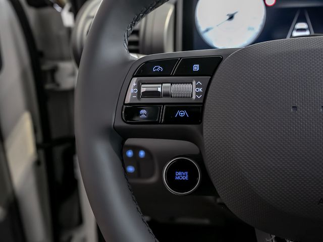 Hyundai Inster Elektro FWD Cross Digitales Cockpit Navi