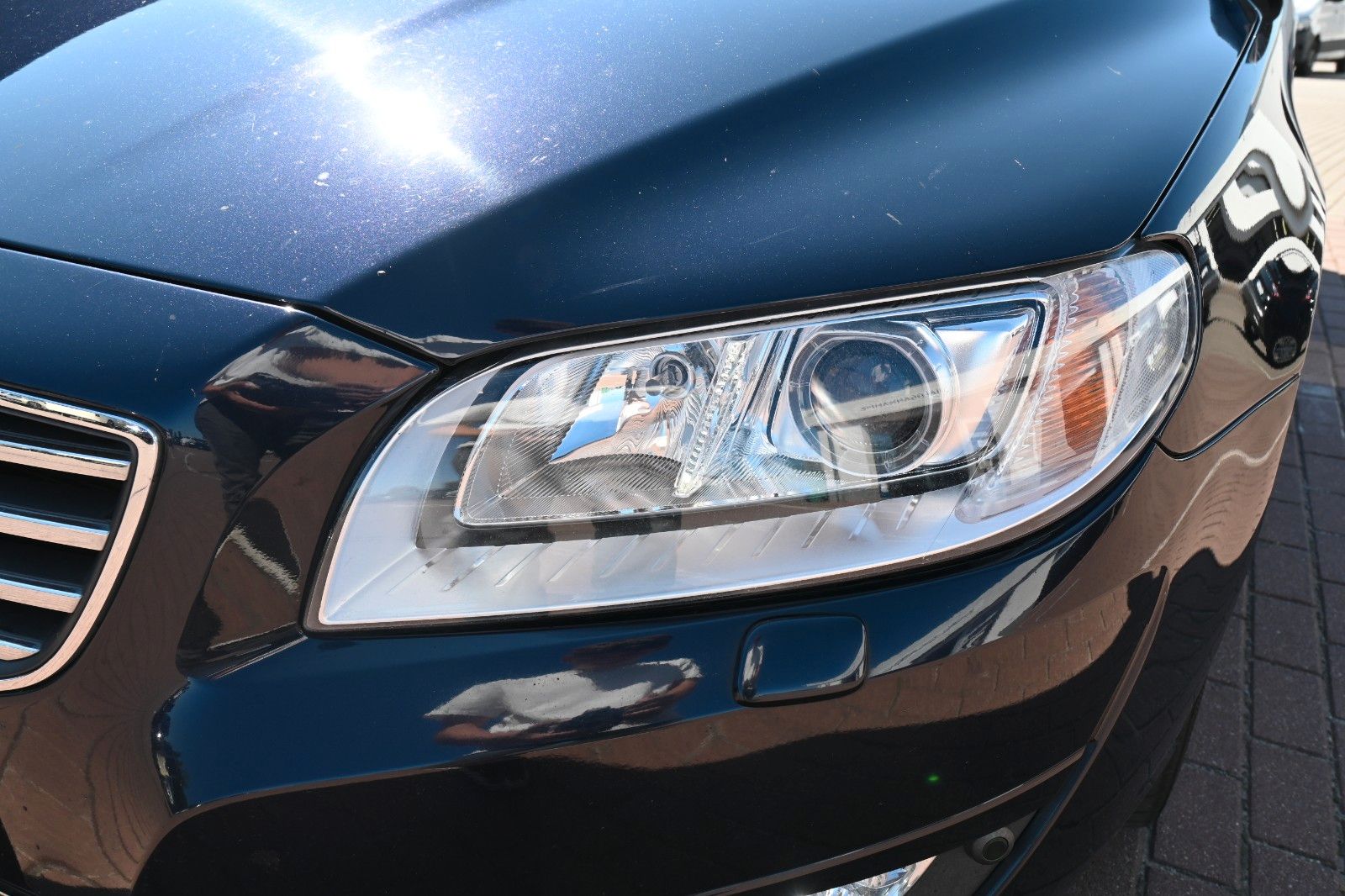 Fahrzeugabbildung Volvo S80 D4 Mom*AT*ACC*NAV*SITHZ*PANO*XEN*Top