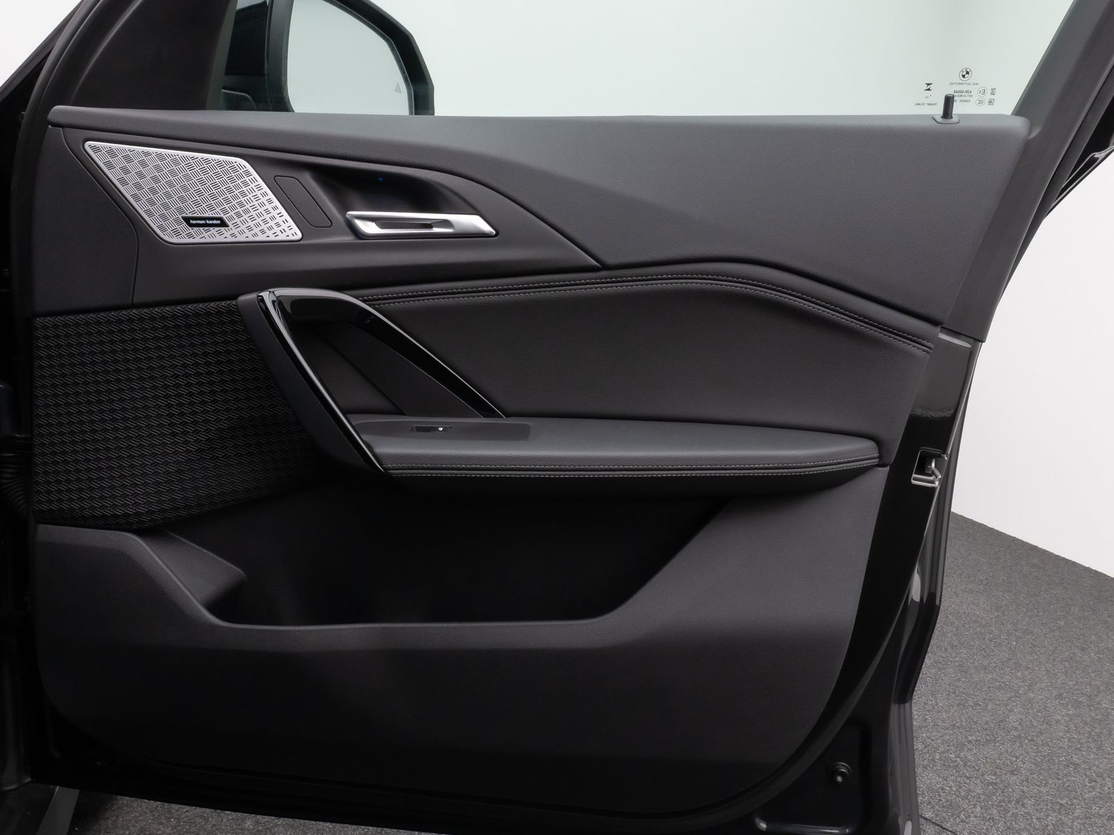 Fahrzeugabbildung BMW X1 sD18i Panorama Kamera DAB H/K Komfort Sport