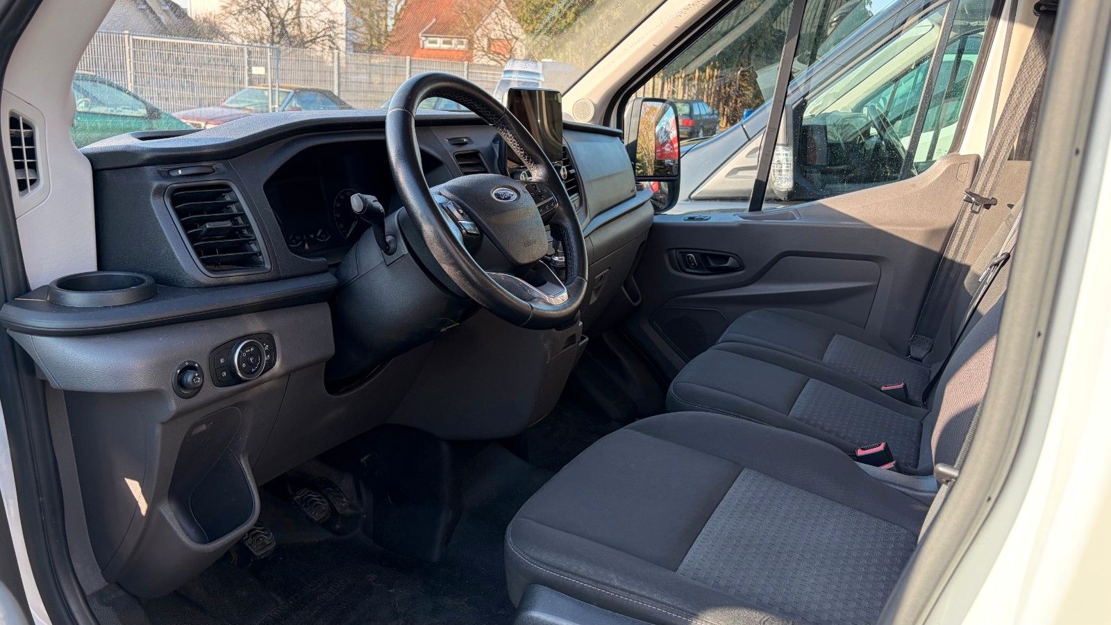 Fahrzeugabbildung Ford Transit Kasten 350 L3 Trend AHK