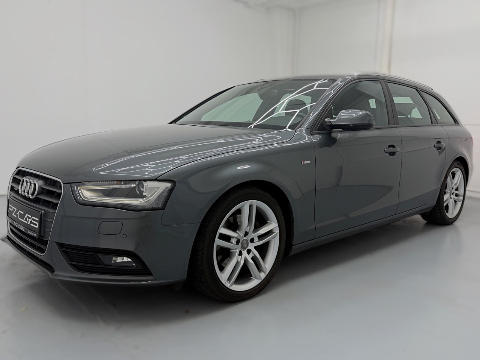 Audi A4 - 1