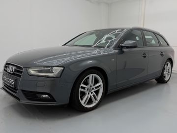 Audi A4 - 1