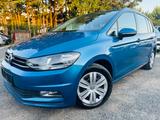 Volkswagen Touran BMT/7-Sitze/SHZ/PDC/Scheckheft - VW Touran Gebrauchtwagen in Mainz
