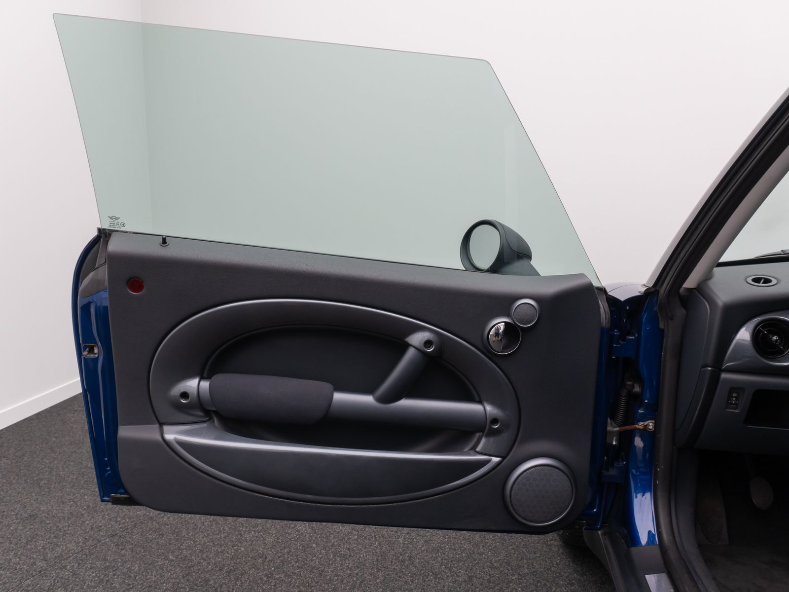 Fahrzeugabbildung MINI ONE One Xenon GSD Sport LM