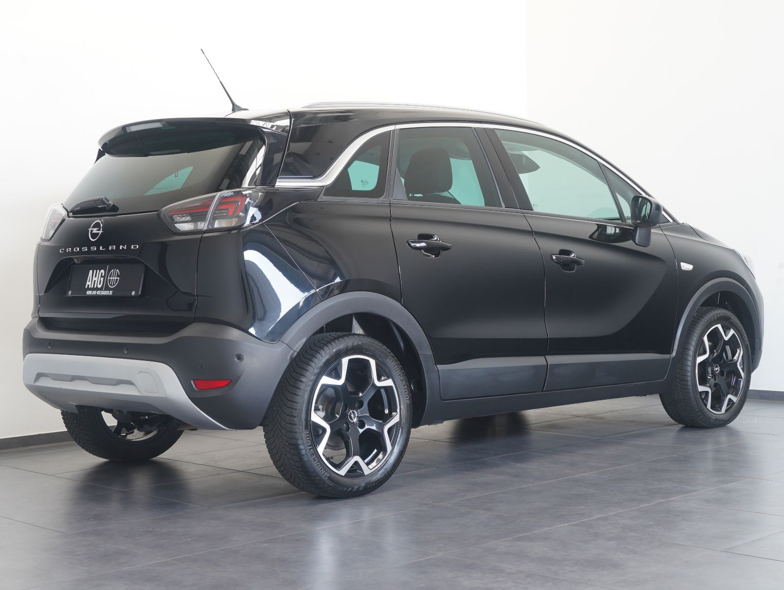 Fahrzeugabbildung Opel Crossland (X) 1.2 Turbo Elegance LED/NAVI/PANO
