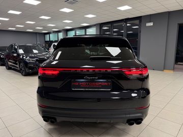 Porsche Cayenne - 5