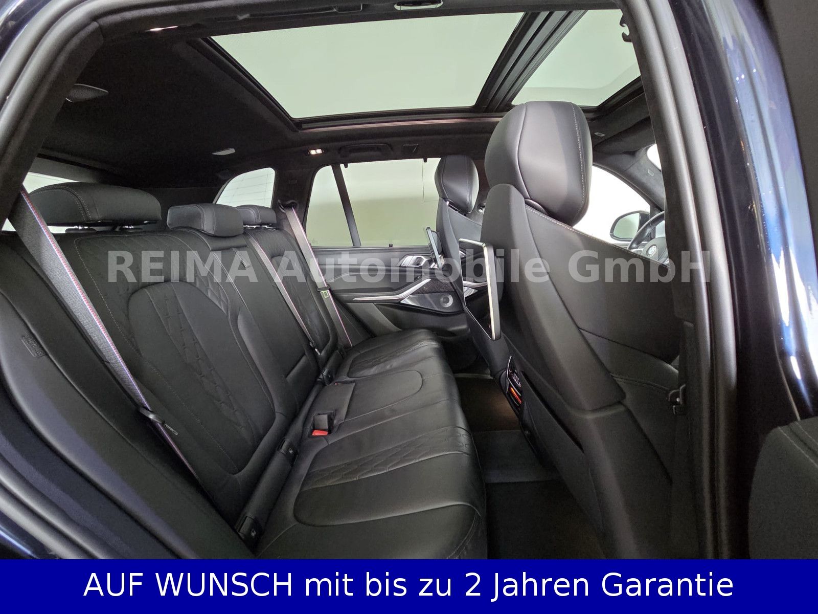 Fahrzeugabbildung BMW X5 M50 i, Laser, ACC, Pano, B&W Sound