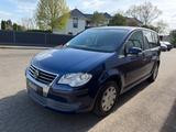 Volkswagen Touran Conceptline - Volkswagen Touran Conceptline mit Benzin-Antrieb
