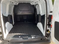 Ford Transit Courier - Vorschau Bild 8