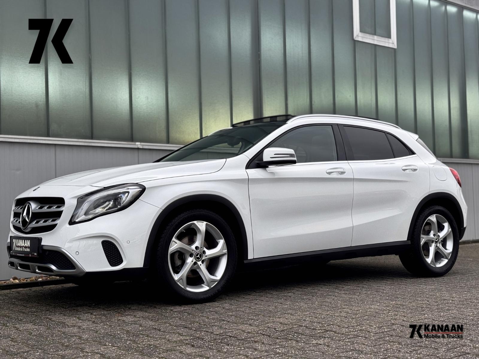 Mercedes-Benz GLA 180 Urban *PANORAMA|LED|NAVI|CAM*