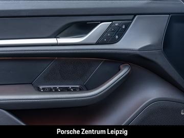 صورة مصغرة 20 لـ 2024 Porsche TAYCAN