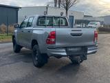 Toyota Hilux Double Cab Duty 4x4*1.Hand*SHZ*Klima* - Toyota Hilux: Allradantrieb