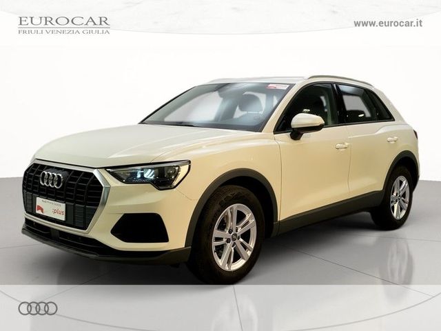 Audi Q3 35 2.0 tdi business s-tronic