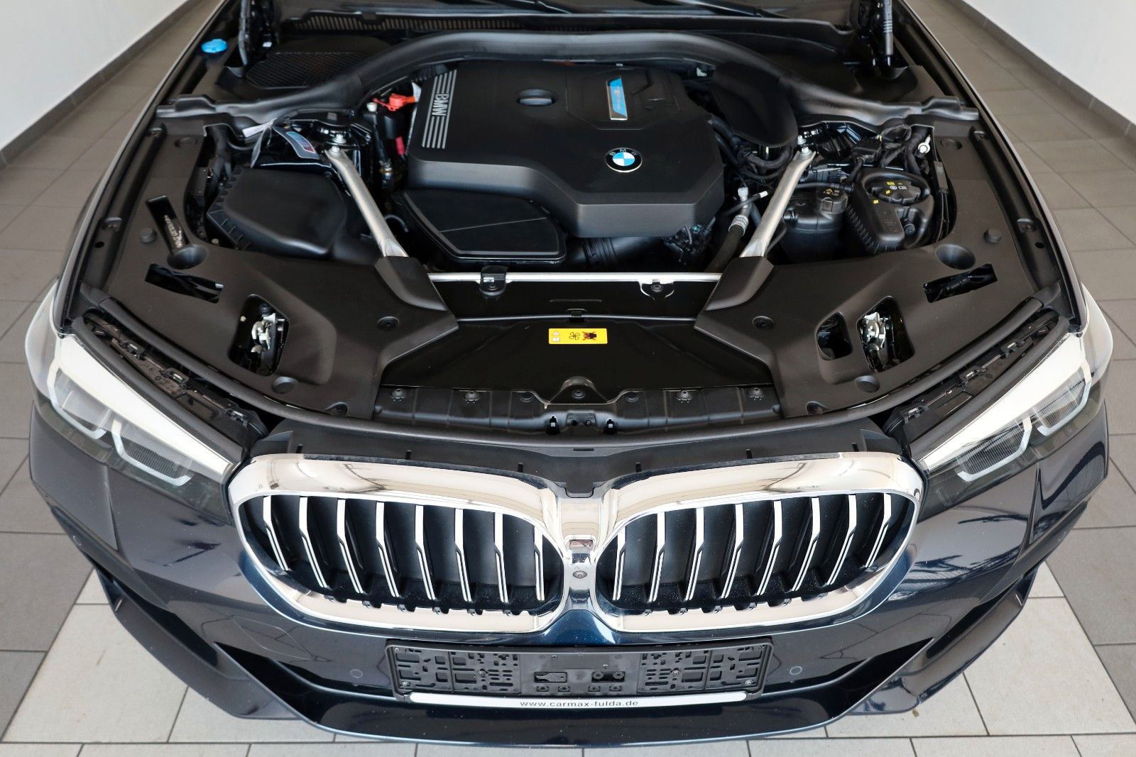 Fahrzeugabbildung BMW 530e Touring M Sport Leder,Navi,LED,Park Assist