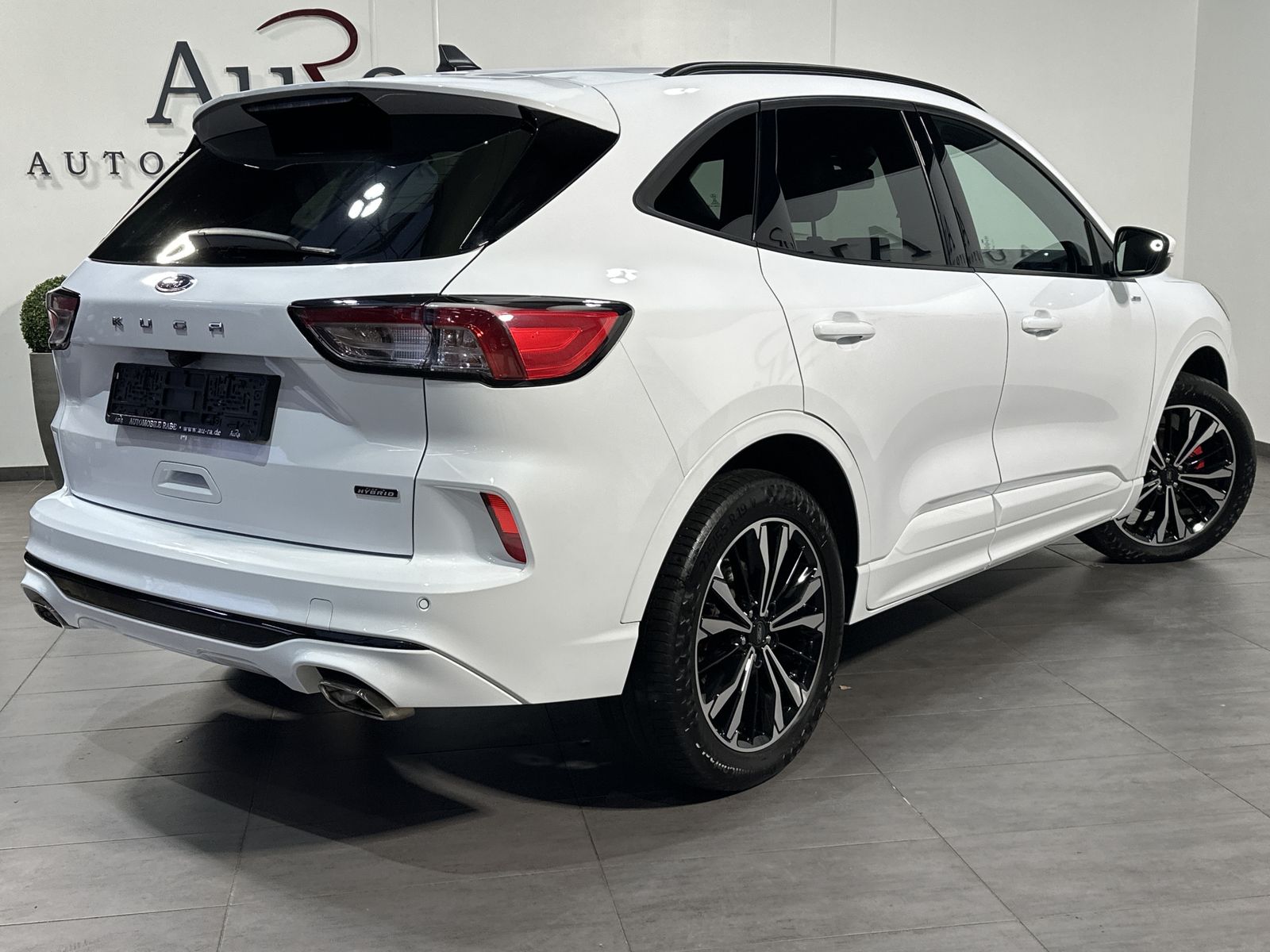 Fahrzeugabbildung Ford Kuga Plug-In Hybrid ST-Line X NAV+LED+KAMERA+PP