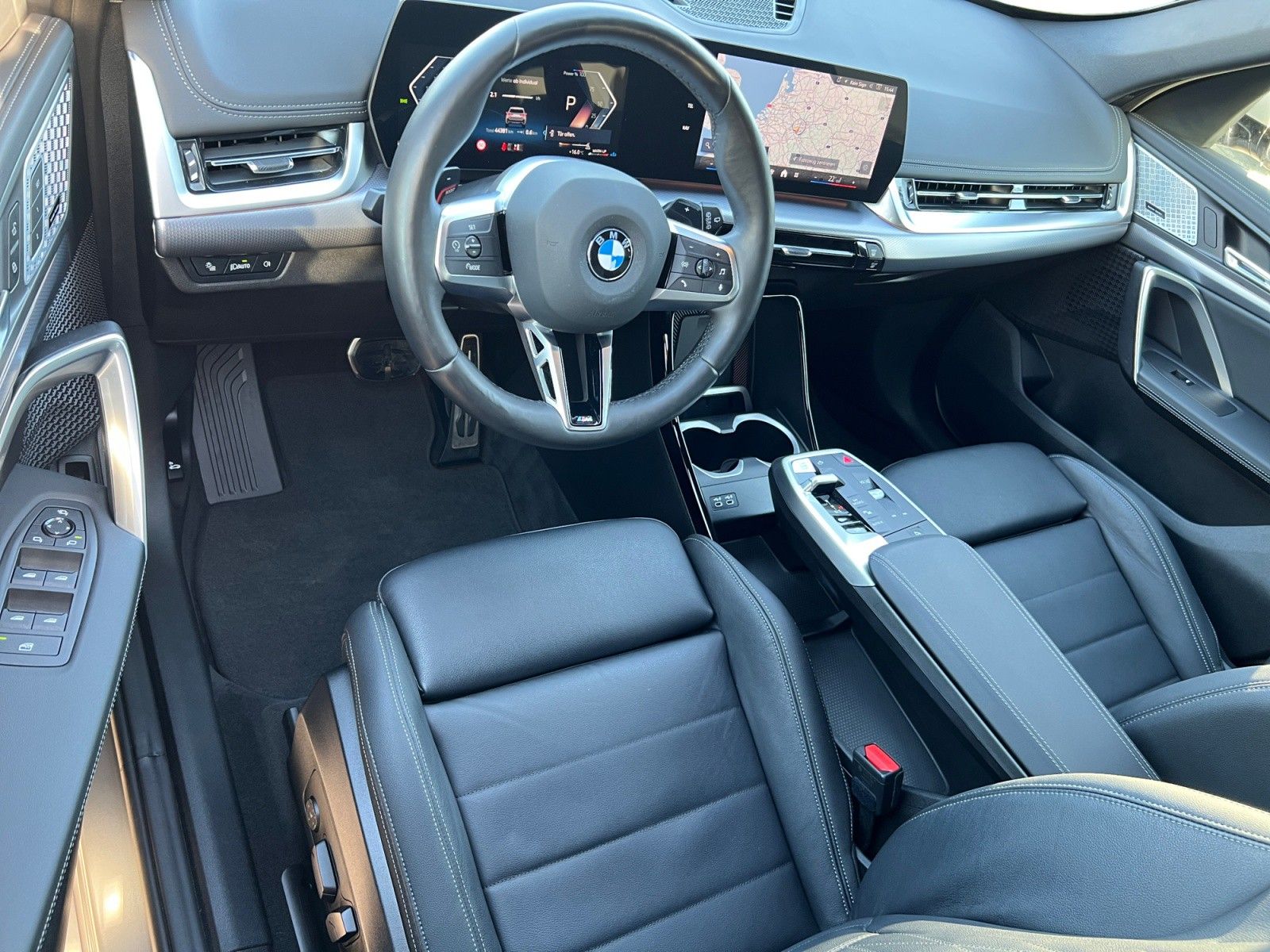 BMW X1 20d xDrive M Sport PANO/MASSAGE/AHK/MEMORY foto 6