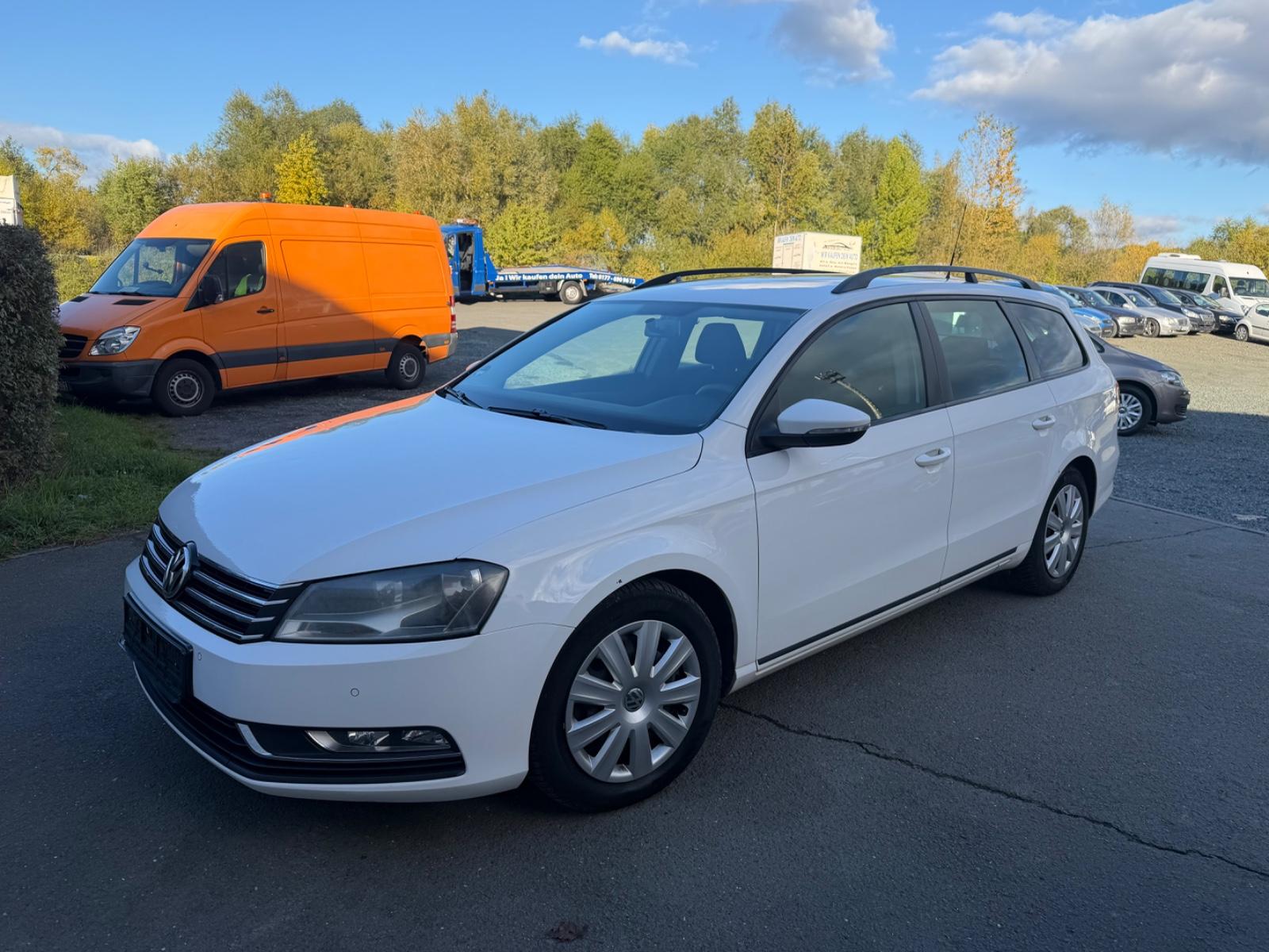 Volkswagen Passat Variant Trendline BlueMotion/BMT