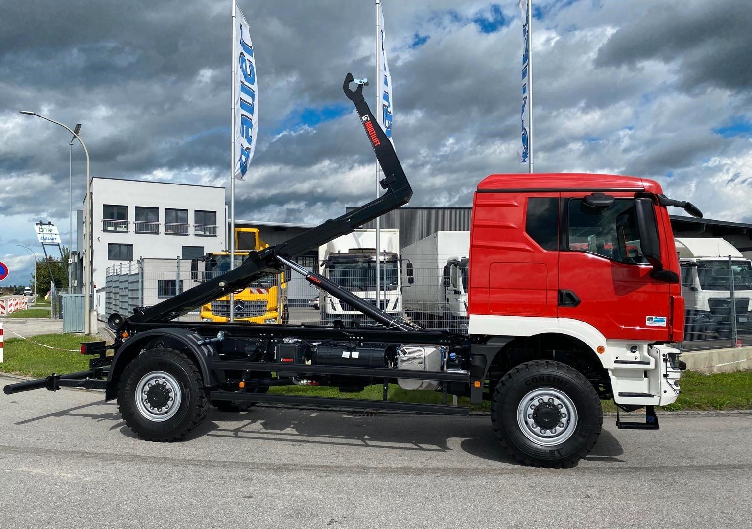 MAN TGM 18.250 4x4 /Abroller/Hiab/NL 9,5 to/3-Sitze