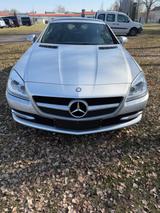 Mercedes-Benz SLK 200 BlueEFFICIENCY -AIRSCARF, Panoramadach,  - gebrauchte Mercedes-Benz SLK 200 aus dem Jahr 2011