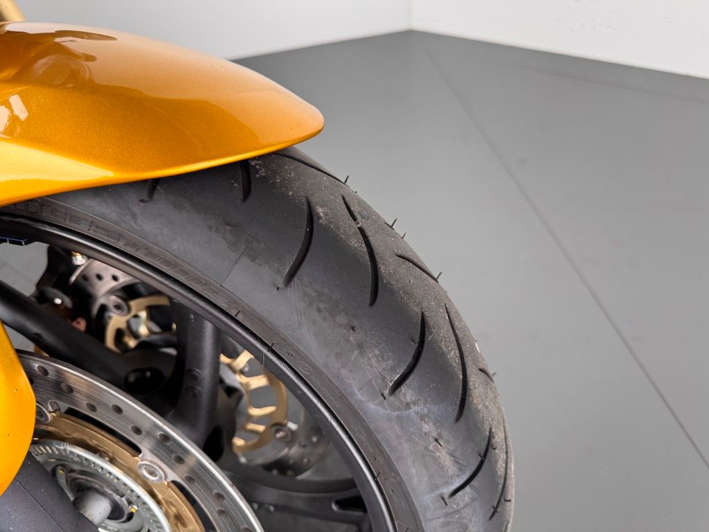 Fahrzeugabbildung Honda CB600 FA HORNET *1. HAND *BOS-AUSPUFF
