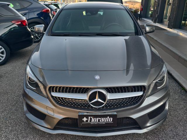 MERCEDES-BENZ CLA 220