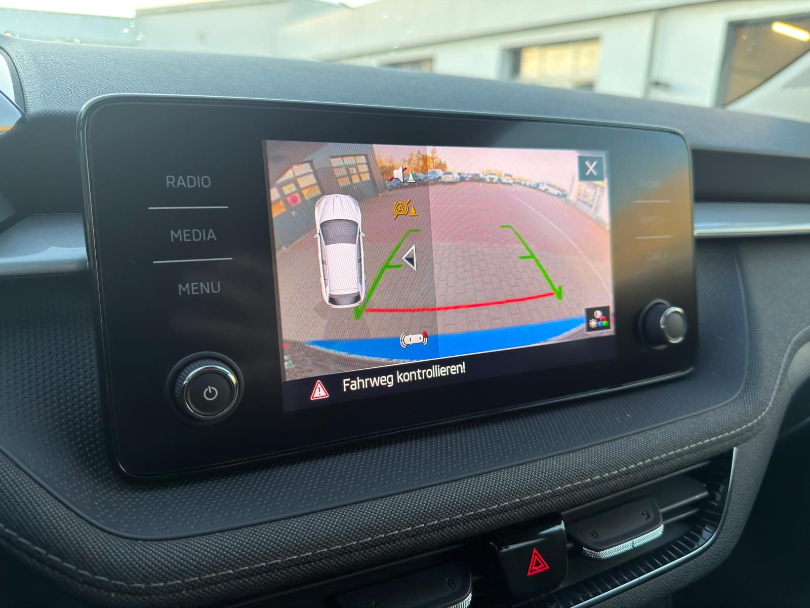 Fahrzeugabbildung SKODA Fabia Style