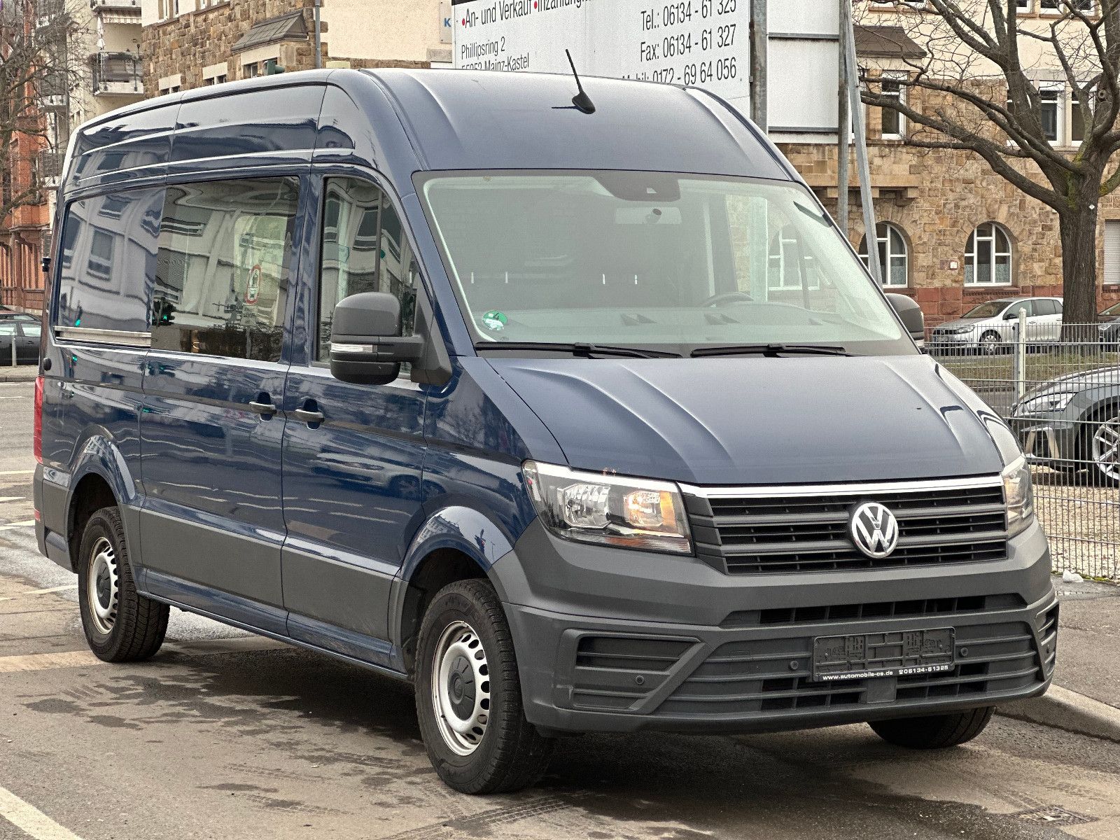 Fahrzeugabbildung Volkswagen CRAFTER KASTEN M.2021 35 MITTELLANG HOCHDACH RWD
