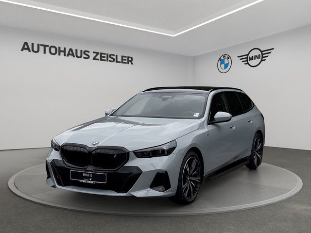 BMW i5 xDrive40 Tour. M Sport Pro 20"LM AHK Glasdach (Fahrzeug B00433CY27803)