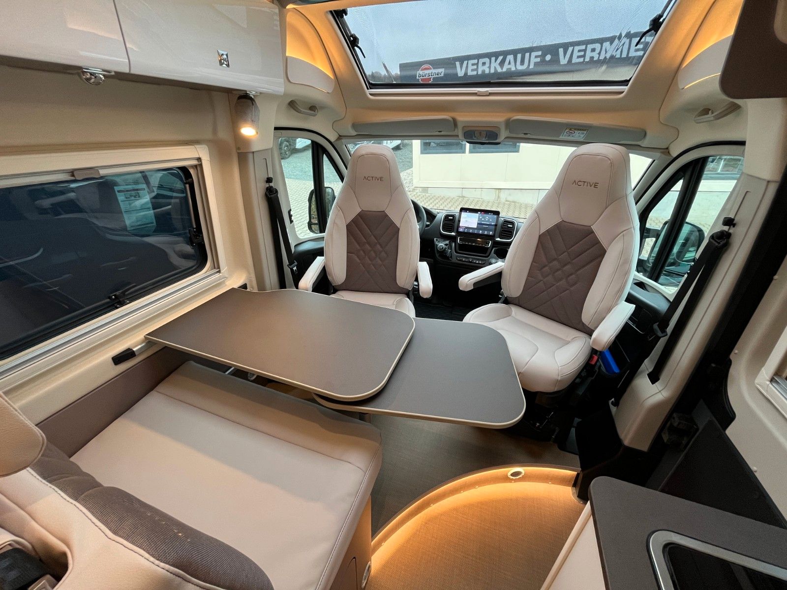 Fahrzeugabbildung Bürstner Eliseo C 602