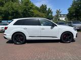 Audi Q7 55 TFSI quattro S line*7-Sitze*Pano*HUD*Nacht - Audi Q7 mit Benzin-Antrieb: Geländewagen