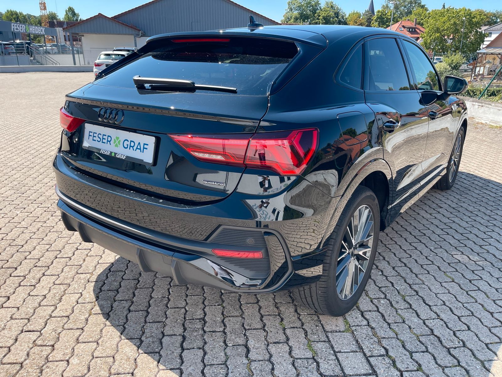 Audi Q3 Spb S line 40 TFSI qu. S tr. ACC AHK eHECK LE foto 6