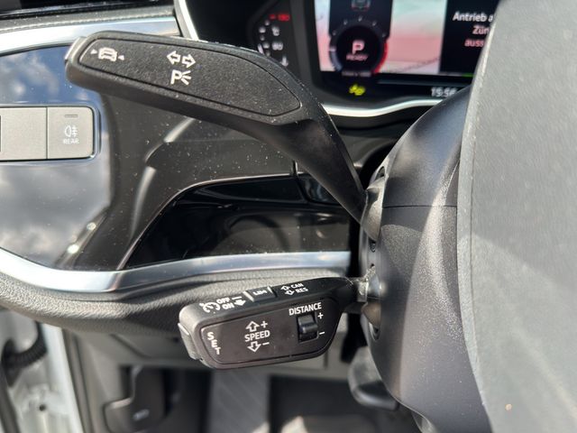 Q3 35 TFSI advanced SITZHEIZUNG AHK ACC