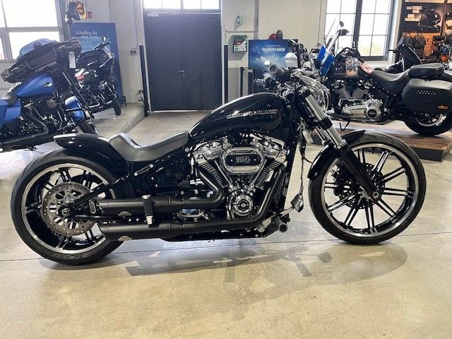 Fahrzeugabbildung Harley-Davidson Breakout Tunderbike Umbau Chrome Head YouTube