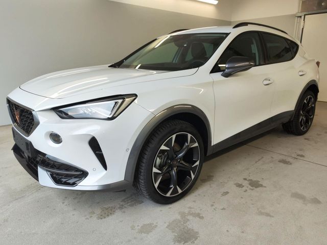 Cupra Formentor Kamera+AHK+GVL+Navi 2.0 TSI DSG 4Dr…