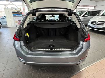 BMW 318 - 12