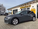 Volkswagen Golf VIII 2.0 TDI Life Automatik *Kamera - VW Golf von 2025