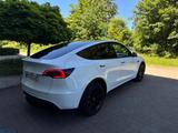 Tesla Model Y Long Range Dual Motor AWD Long Range - Tesla Model Y in Rostock