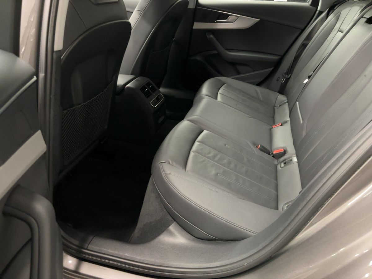 Audi A4 - Bild 11