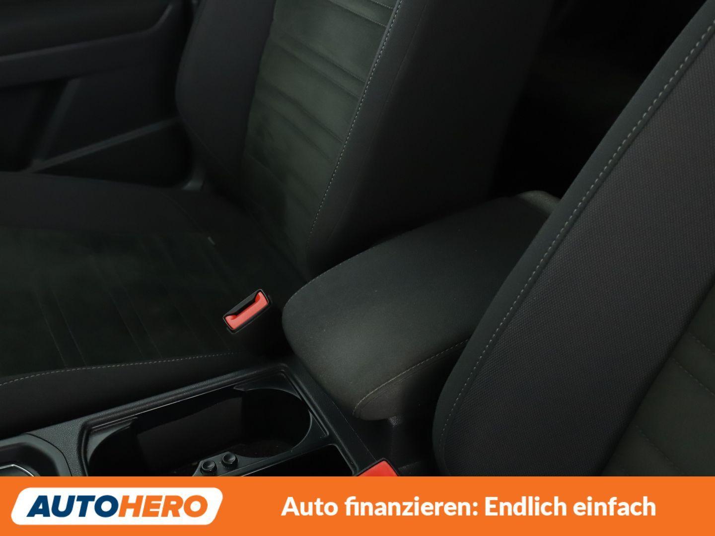 Volkswagen Touran 1.4 TSI Comfortline BlueMotion Tech *NAVI